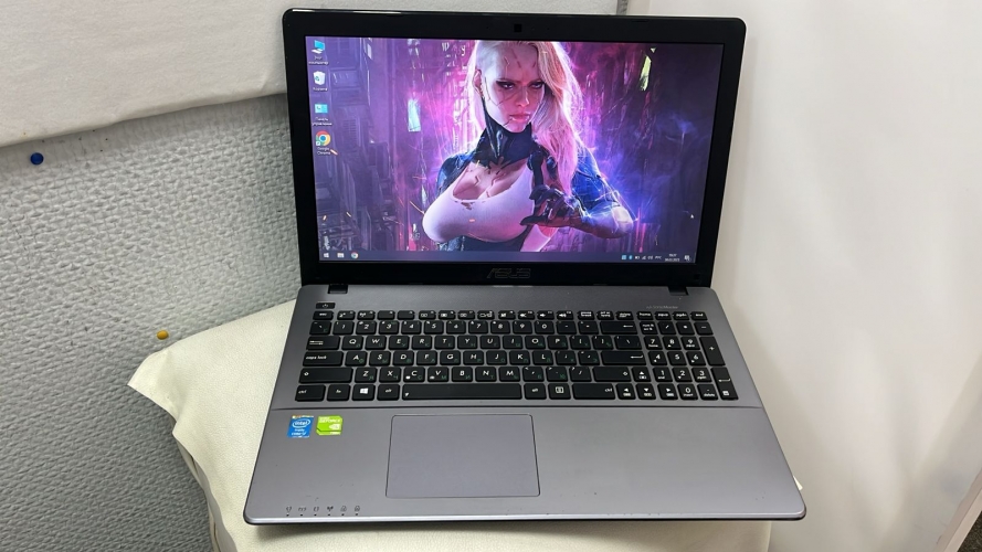Asus i7